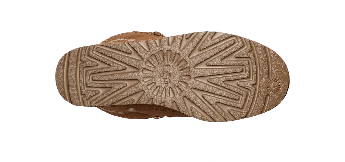 UGG Women's Highmel Boots - Chestnut