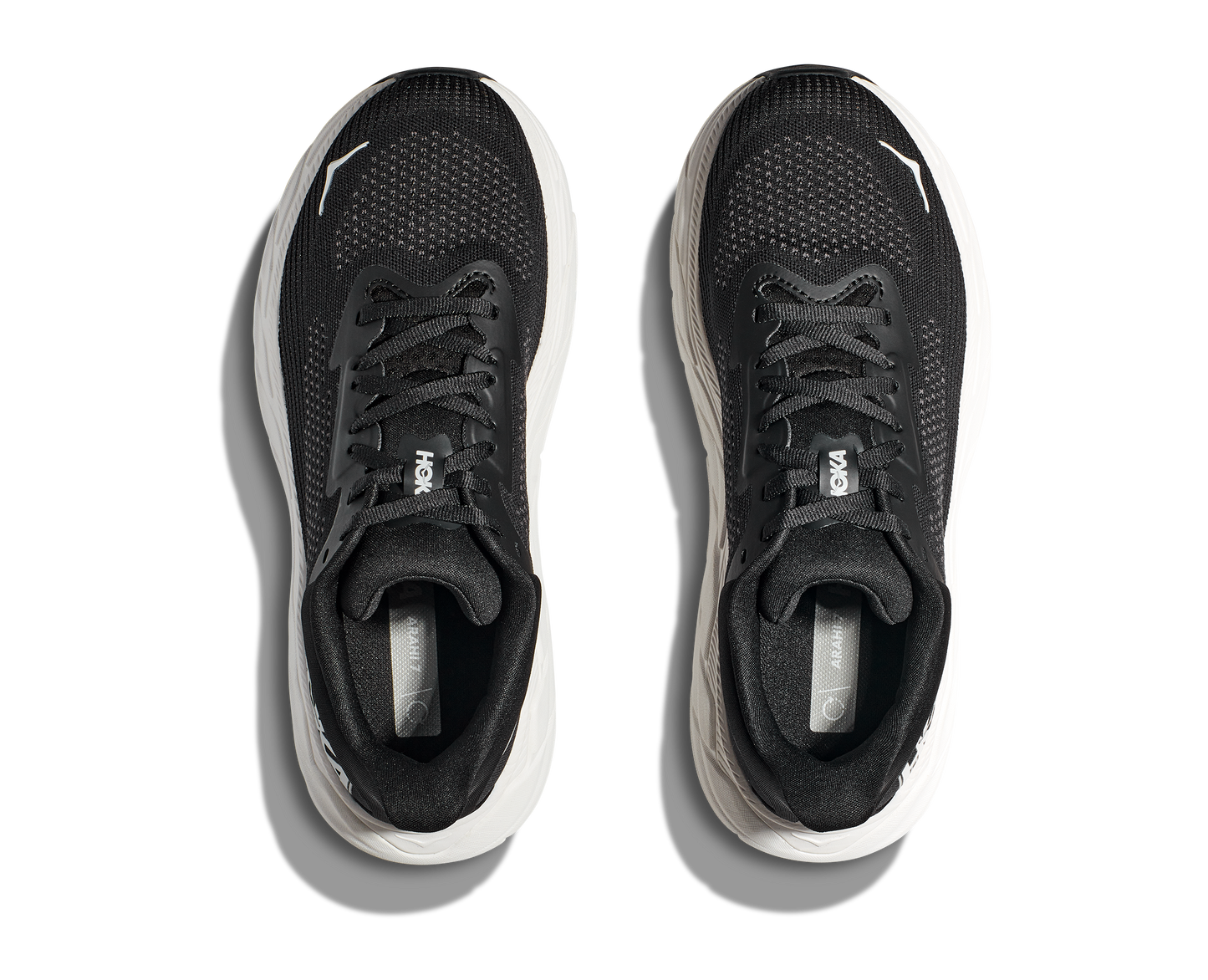 HOKA Men's Arahi 7 Sneaker - Black/White