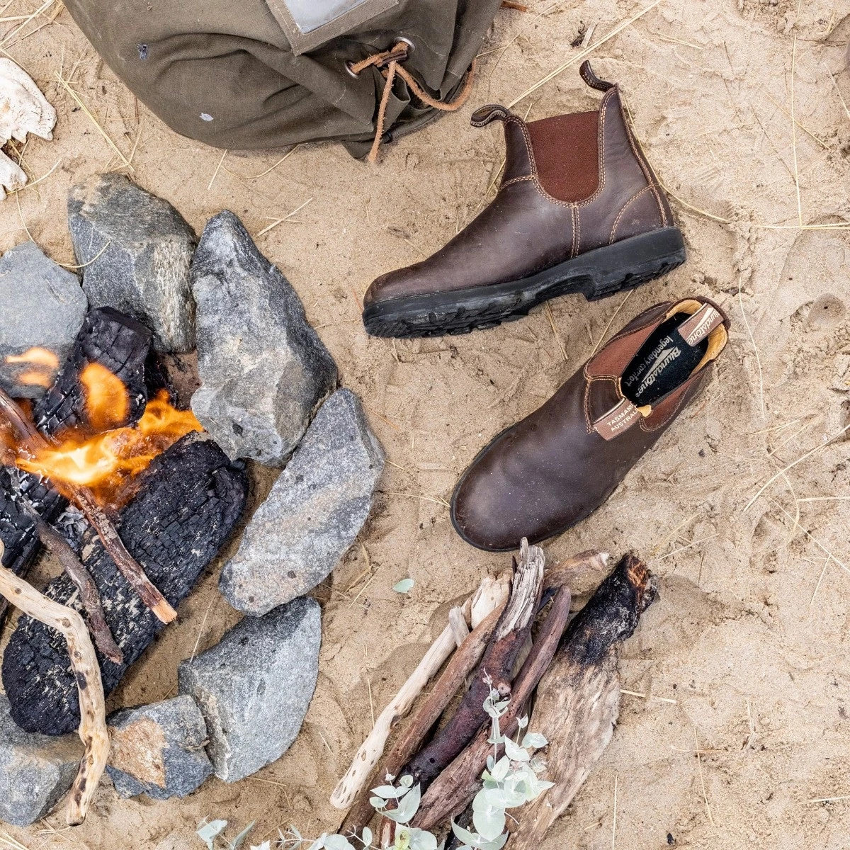 Blundstone 550 Chelsea Boots - Walnut