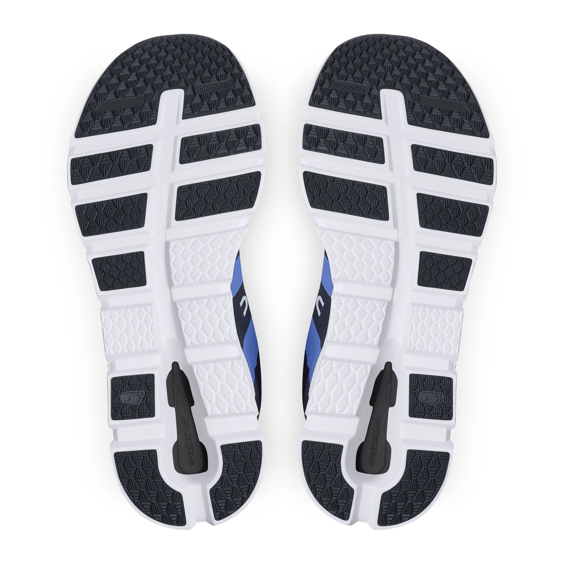 back and white soles of on running cloudrunner shoes