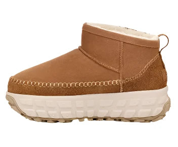 UGG® Unisex Venture Daze Ultra Mini Boot - Chestnut/Ceramic