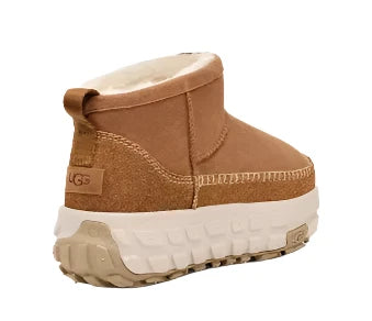 UGG® Unisex Venture Daze Ultra Mini Boot - Chestnut/Ceramic