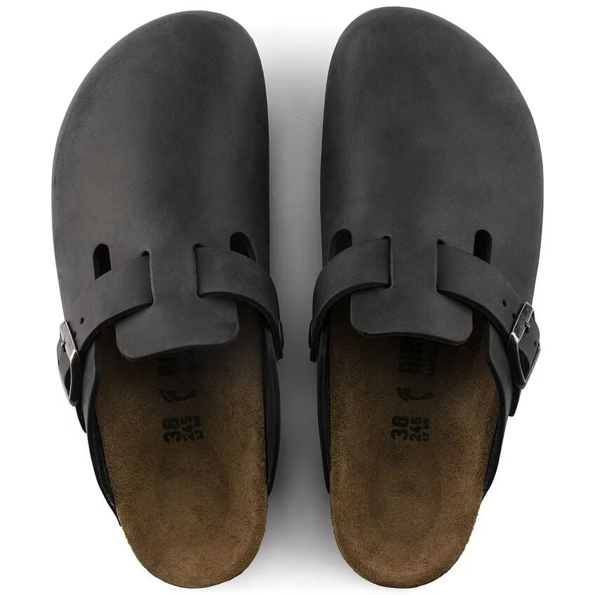 Birkenstock Unisex Boston Oiled Leather Clog - Black