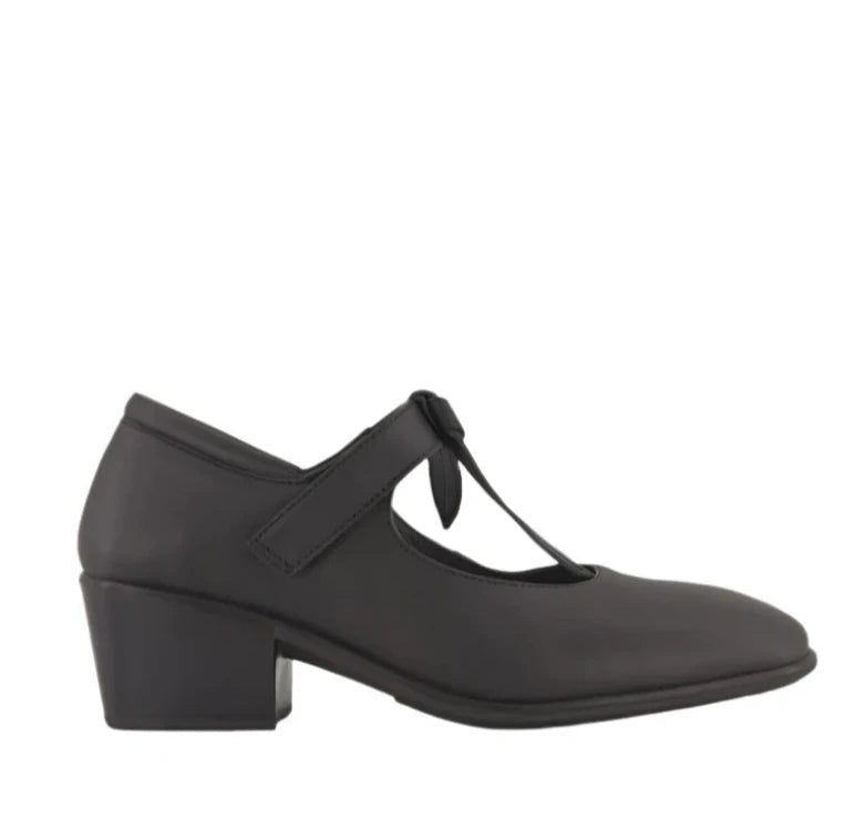 Naot Women's Nobility Mary Jane - Black