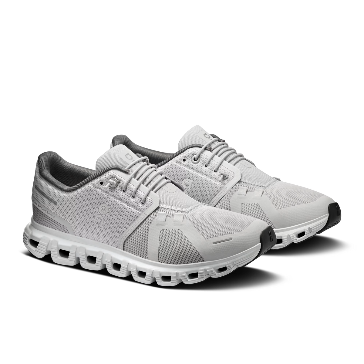 On Running Women's Cloud 6 Sneakers - Glacier/Eclipse