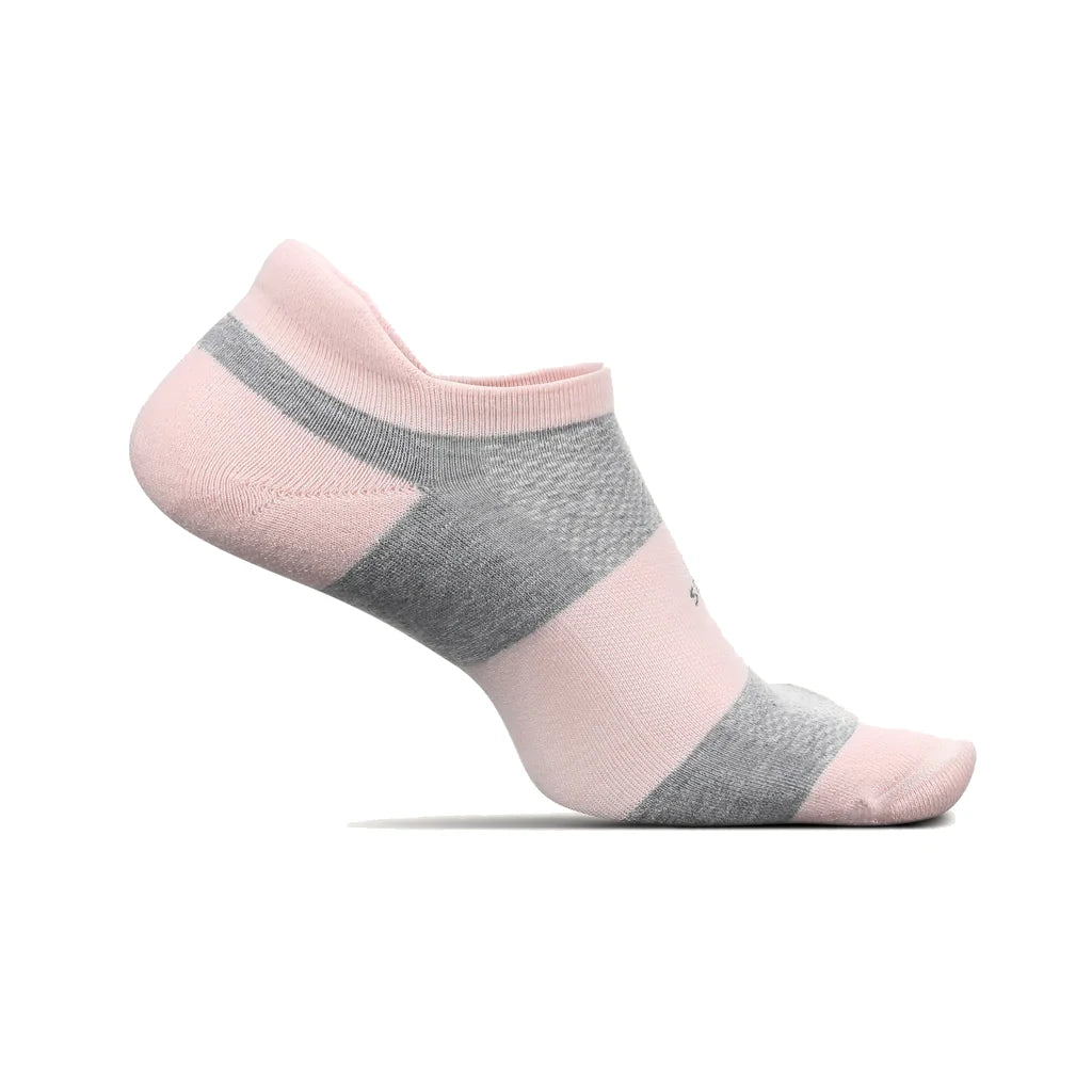 Feetures High Performance Ultra Light No Show Tab - Pink Blanket