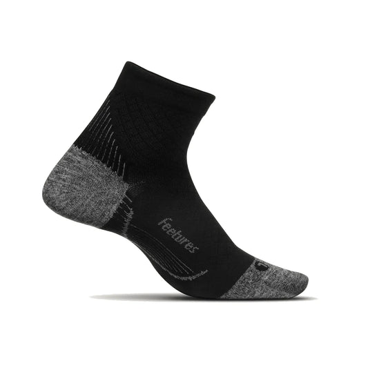 Feetures Plantar Fasciitis Relief Sock Ultra Light Quarter - Black